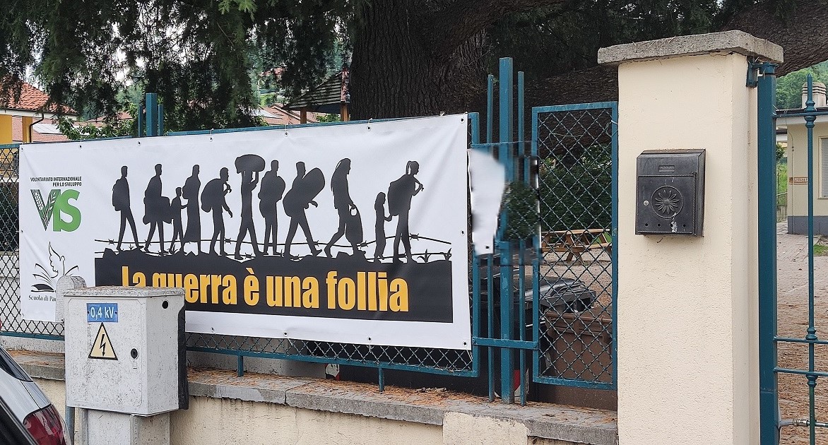 la guerra è una follia bra 2