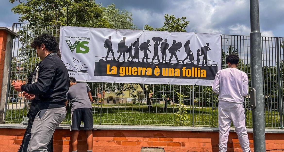 la guerra è una follia bra 1